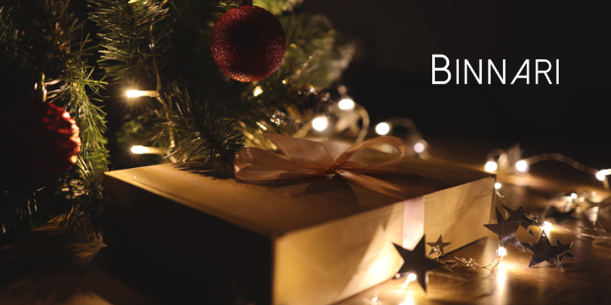 Elige Binnari como regalos de Navidad para mi novia y completa su outfit para Navidad.