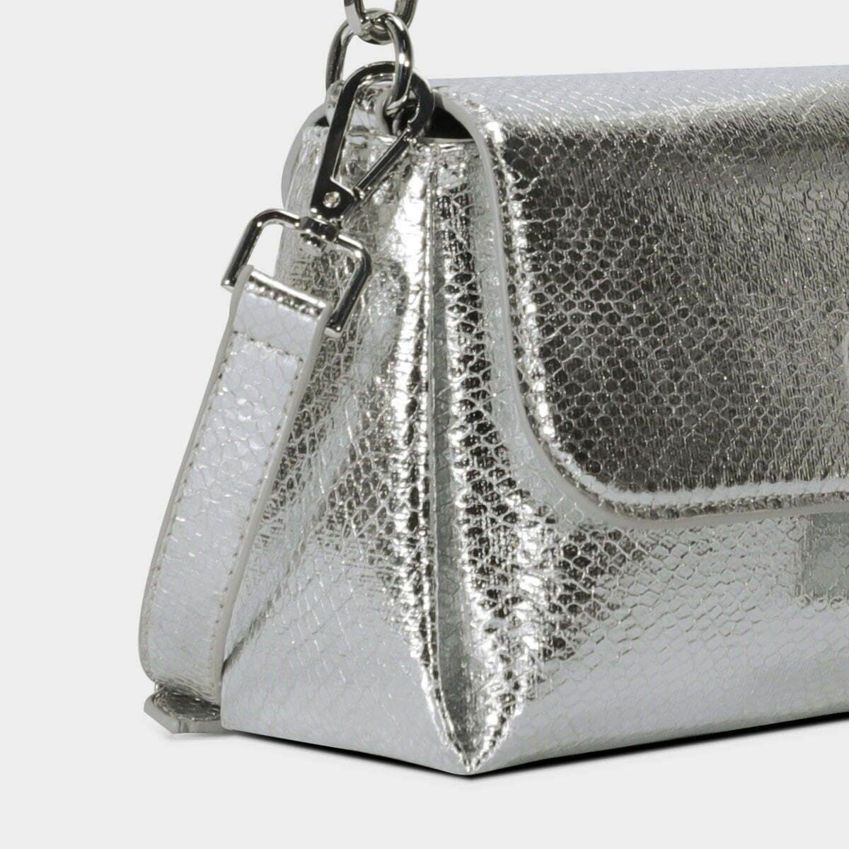 bolso-hombro-lagos-19581-silver-binnari-d 1