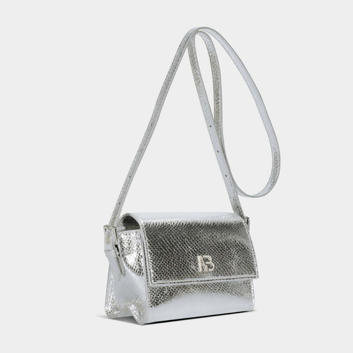 bolso-mano-lagos-19580-silver-binnari-l 1