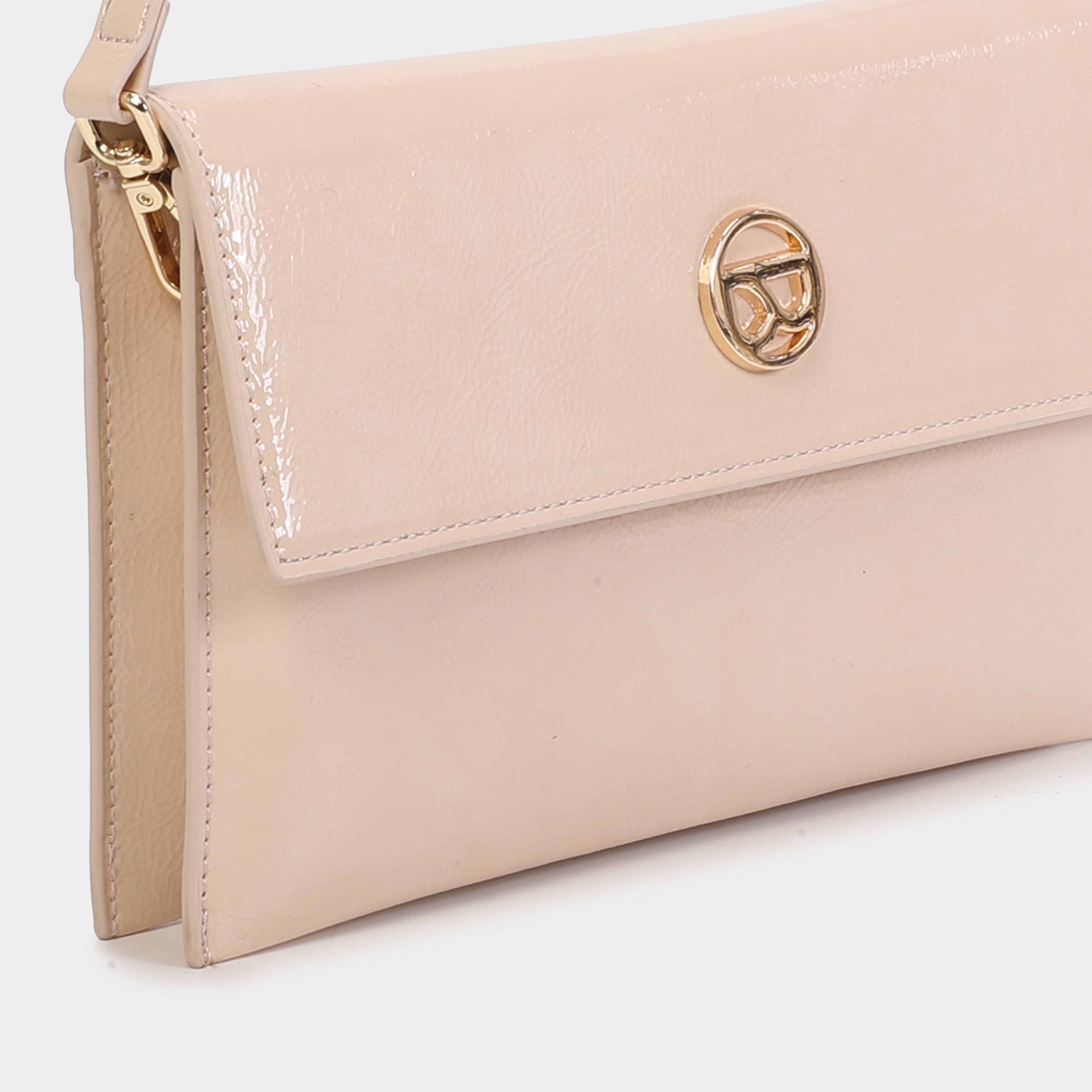 cartera-mano-lisa-20083-nude-binnari-d