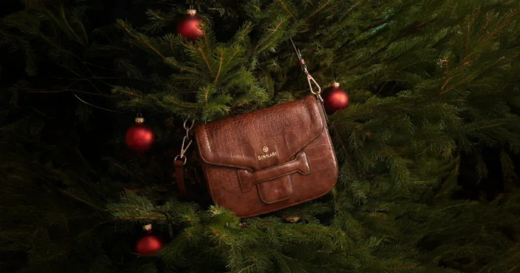 Binnari's ‘The VOID’ collector's bag on a Christmas tree.