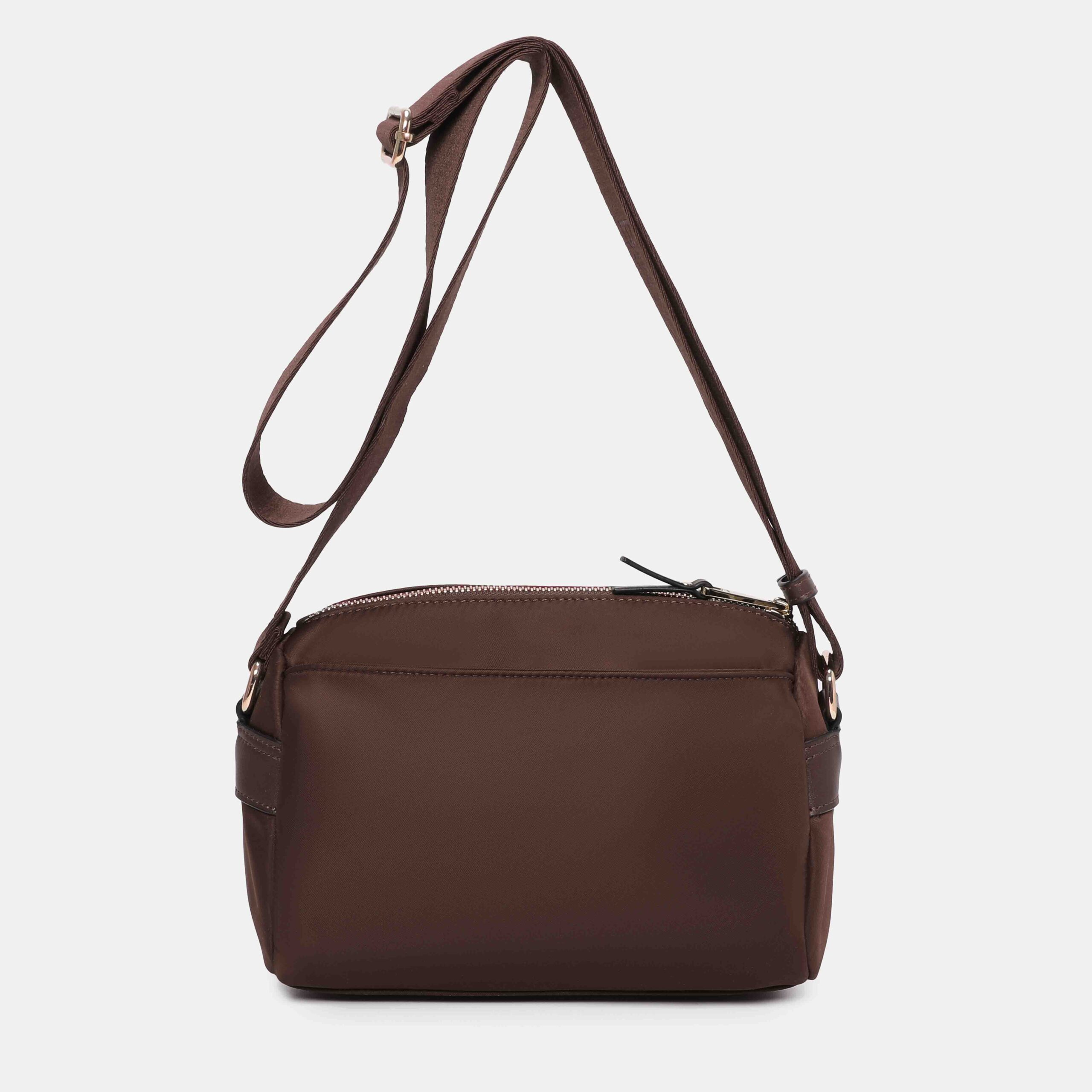 bolso-bandolera-pequeña-petra-21362-marron-binnari-t