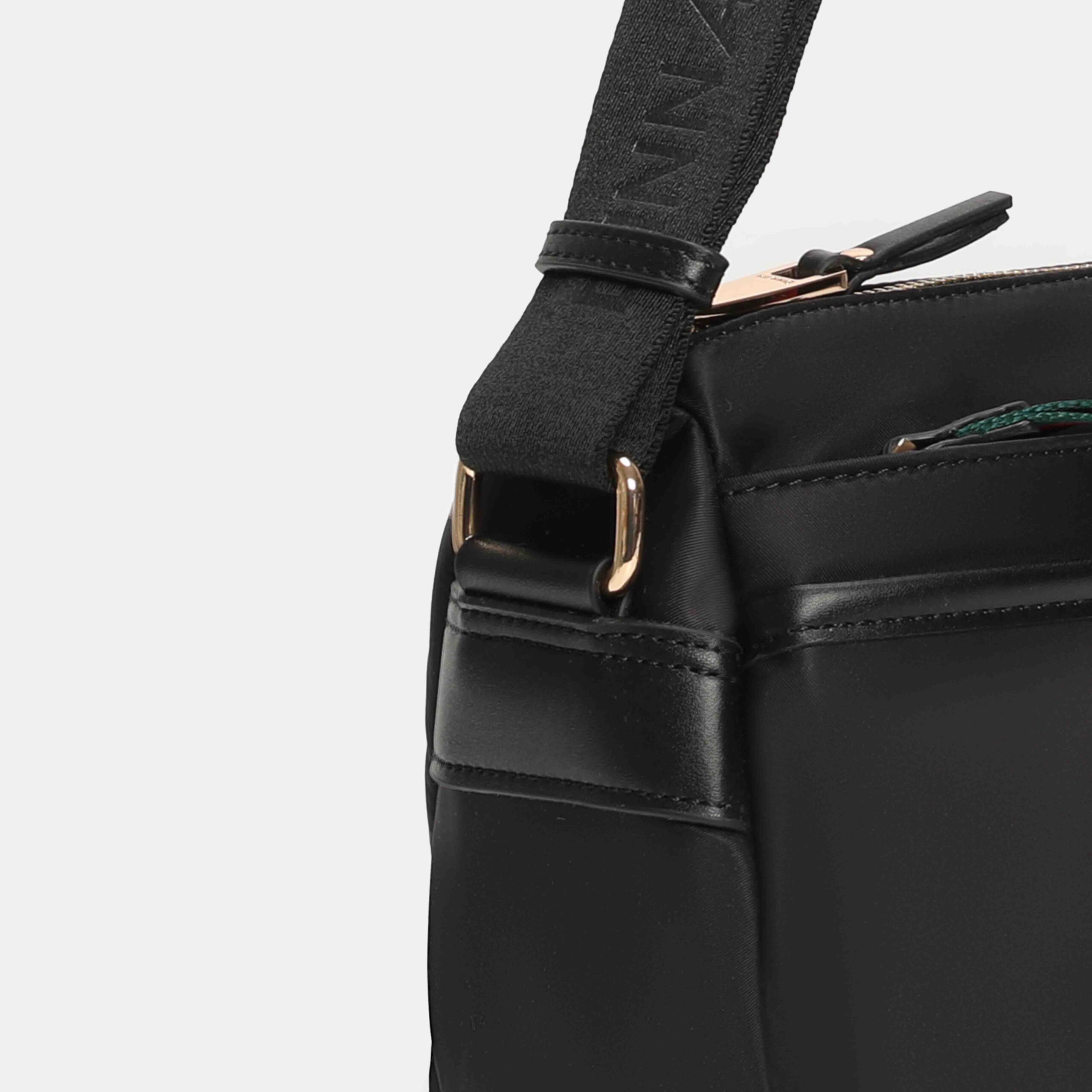 bolso-bandolera-pequeña-petra-21362-negro-binnari-d