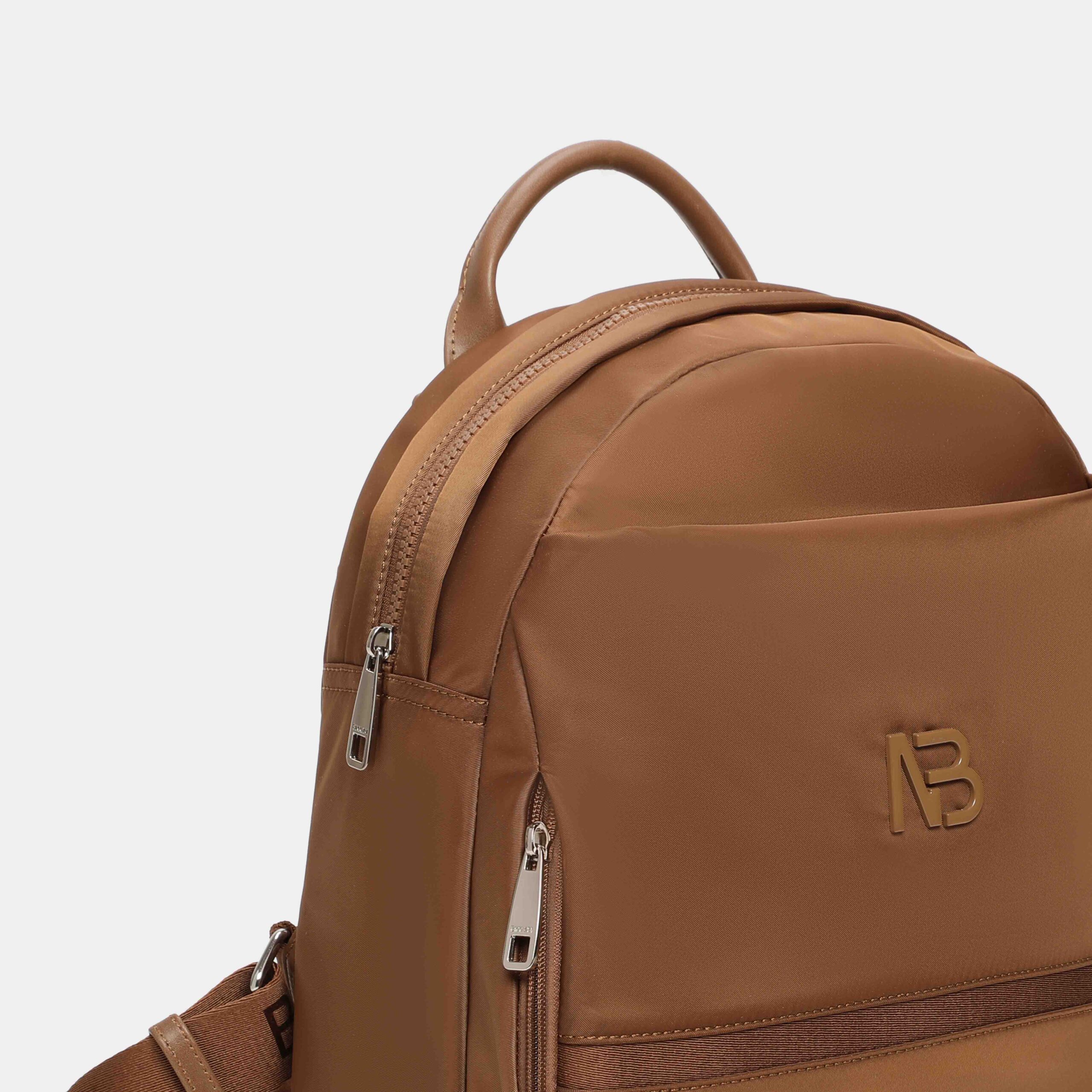 mochila-nubia-21340-cuero-binnari-d